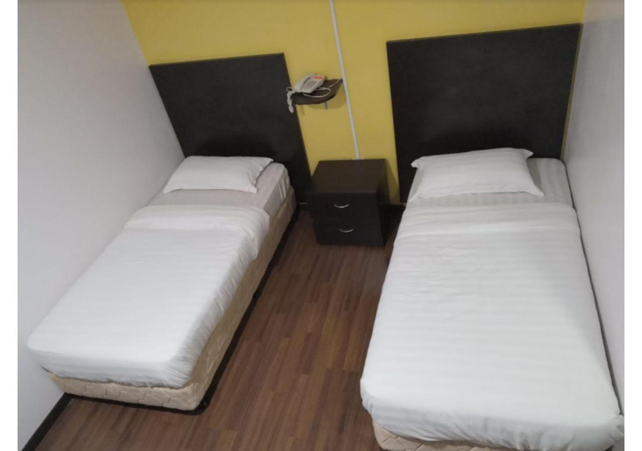 Sai Villa Hotel Near Klia & Klia2 Nilai Εξωτερικό φωτογραφία