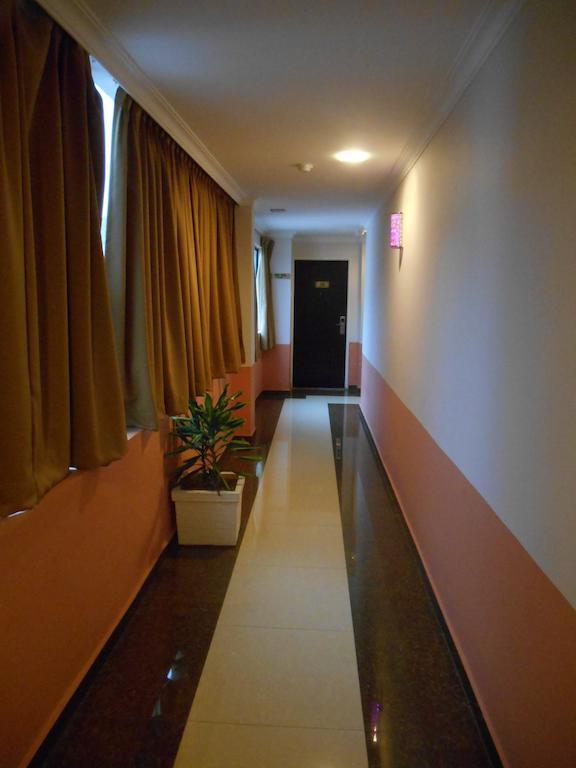 Sai Villa Hotel Near Klia & Klia2 Nilai Εξωτερικό φωτογραφία