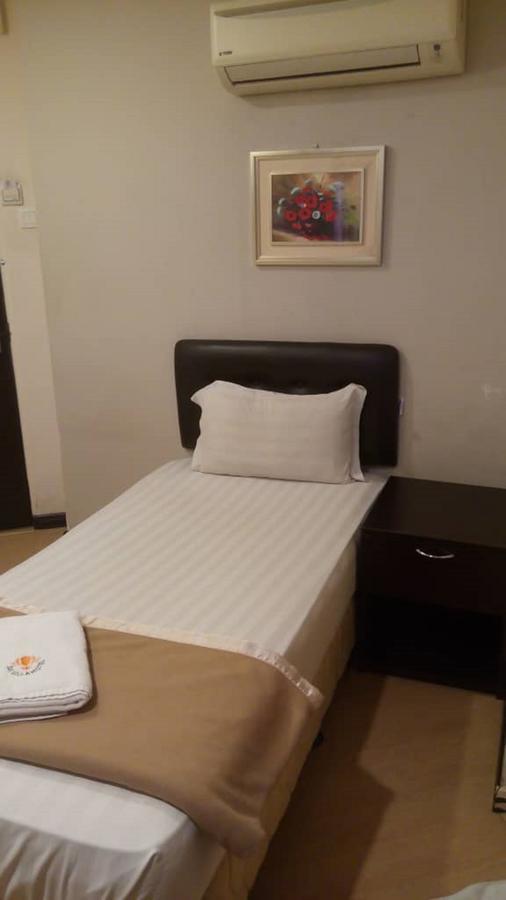 Sai Villa Hotel Near Klia & Klia2 Nilai Εξωτερικό φωτογραφία