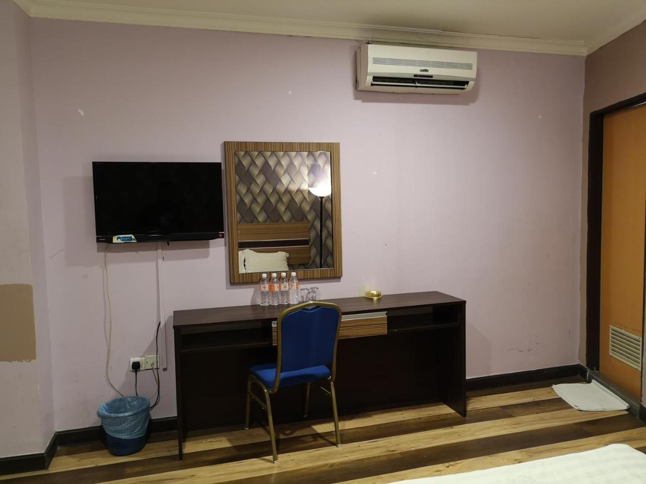 Sai Villa Hotel Near Klia & Klia2 Nilai Εξωτερικό φωτογραφία